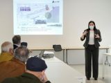 Gema Igual reunida con los vecinos de Castilla-Hermida y Barrio Pesquero