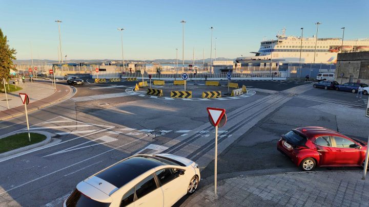 Sale a licitación la renovación del control de acceso a los muelles de Maliaño y su entorno